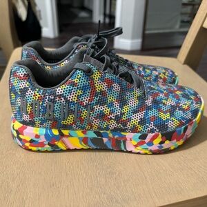 Nobull trainer + with gum bottom